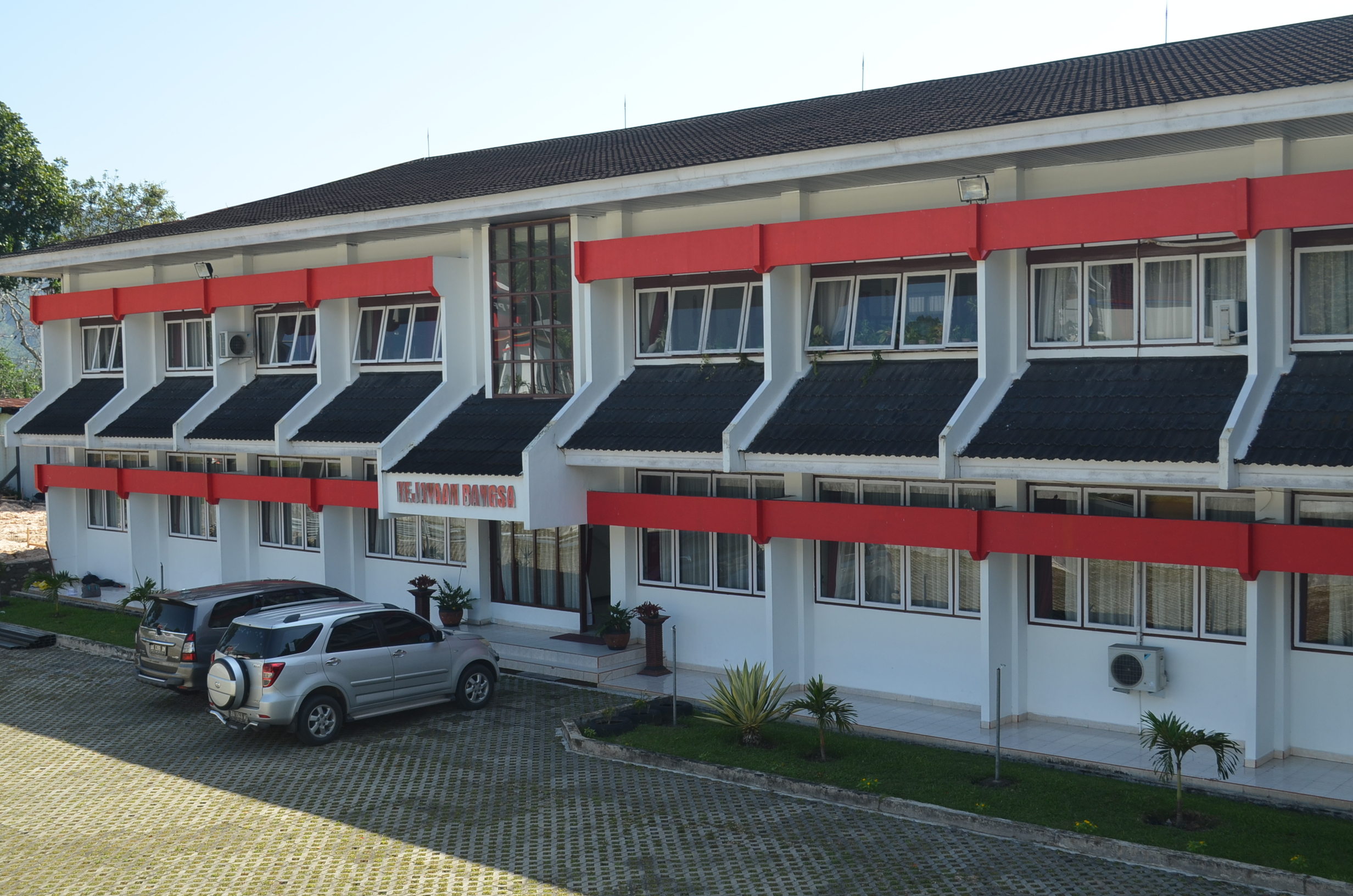 Slider Image 3